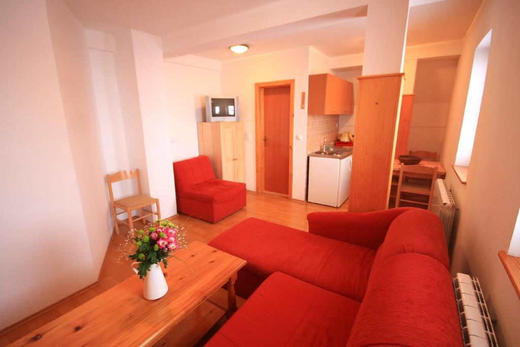 Apartments Prijatelji Яхорина Екстериор снимка
