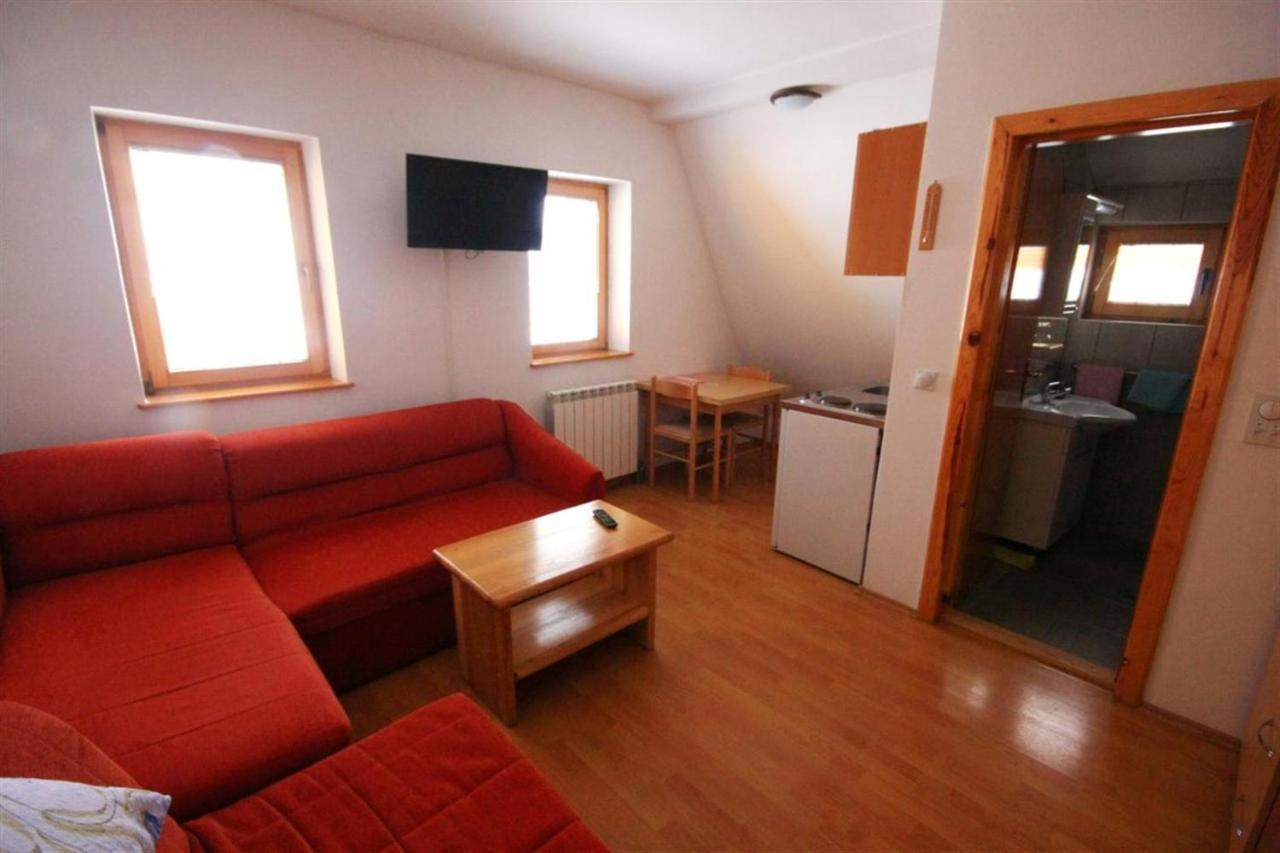 Apartments Prijatelji Яхорина Екстериор снимка